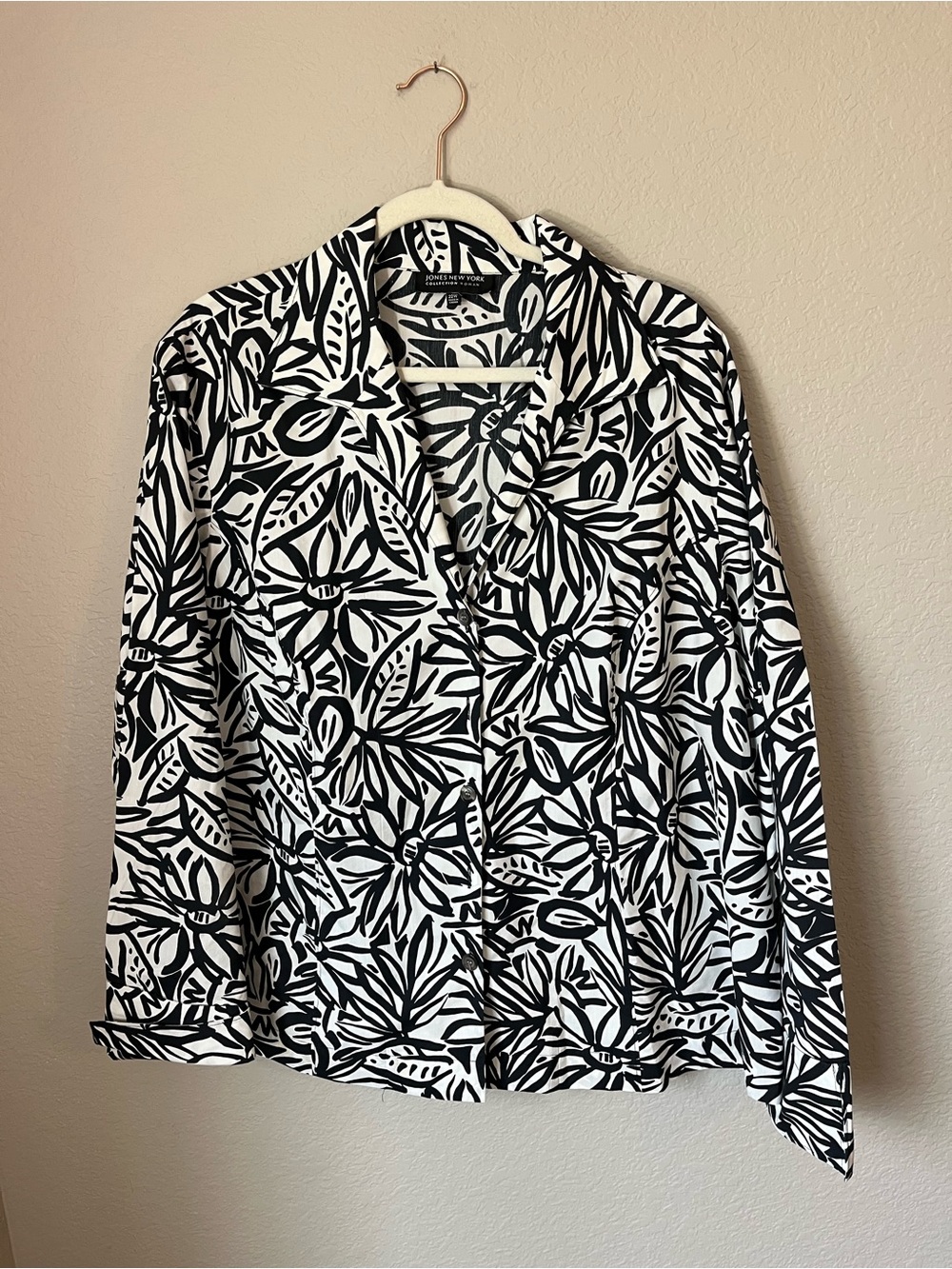 Jones New York Woman 22W Cotton Silk Floral Blouse Black White Plus Size Coastal